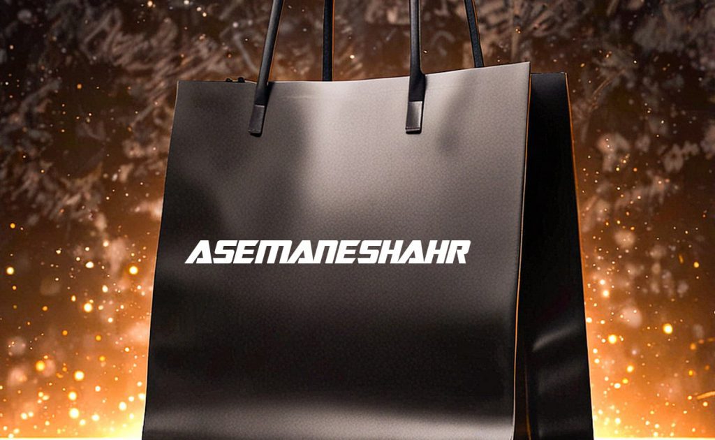 پاکت کاغذی کادویی مشکی رنگ با طراحی براق و لوگوی سفید آسمان شهر، مناسب برای بسته‌ بندی هدایای لوکس و خاص.