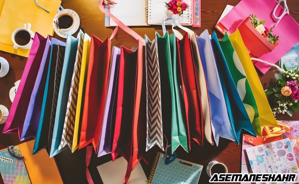 ساک دستی کاغذی رنگارنگ | انتخاب متنوع برای بسته‌ بندی هدیه‌ های جذاب.