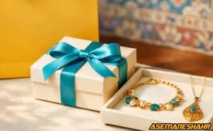 جعبه هدیه کاغذی و بسته‌ بندی جواهرات با طراحی شیک و رسمی.
