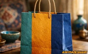 پاکت هدیه مینیمال و باکیفیت به‌عنوان بخشی ماندگار از هویت برند.